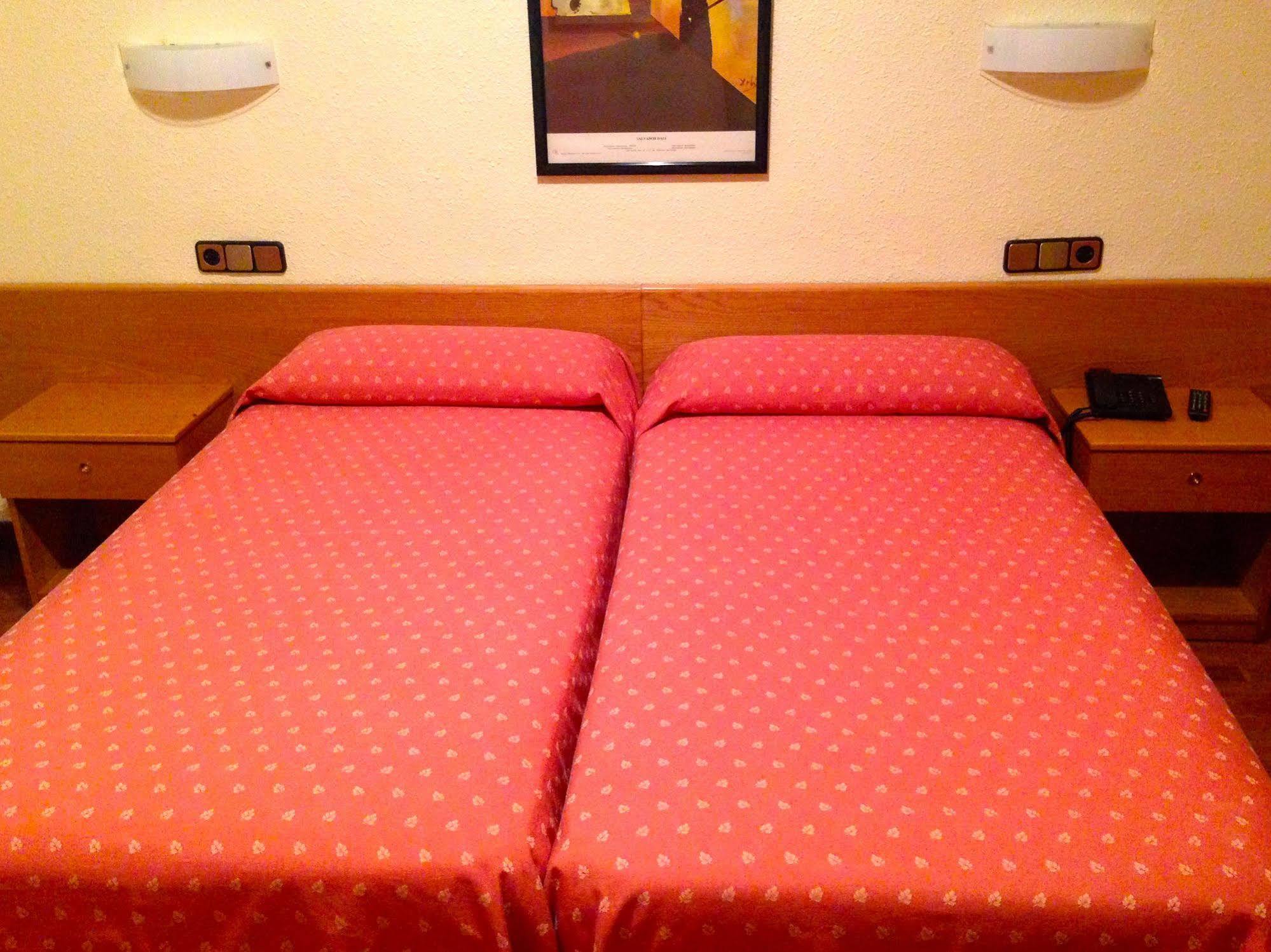 Hotel Pelayo Barcelona Exteriör bild